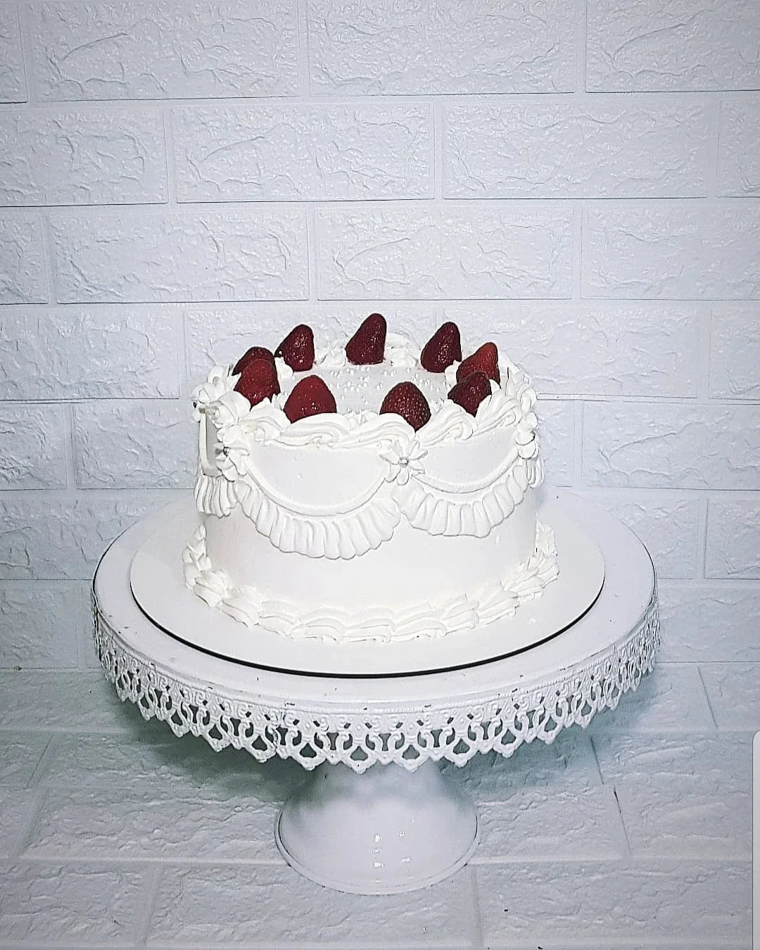 خامه ای توت فرنگی