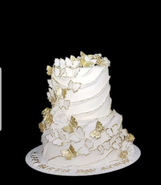 پروانه ای سفید طلایی